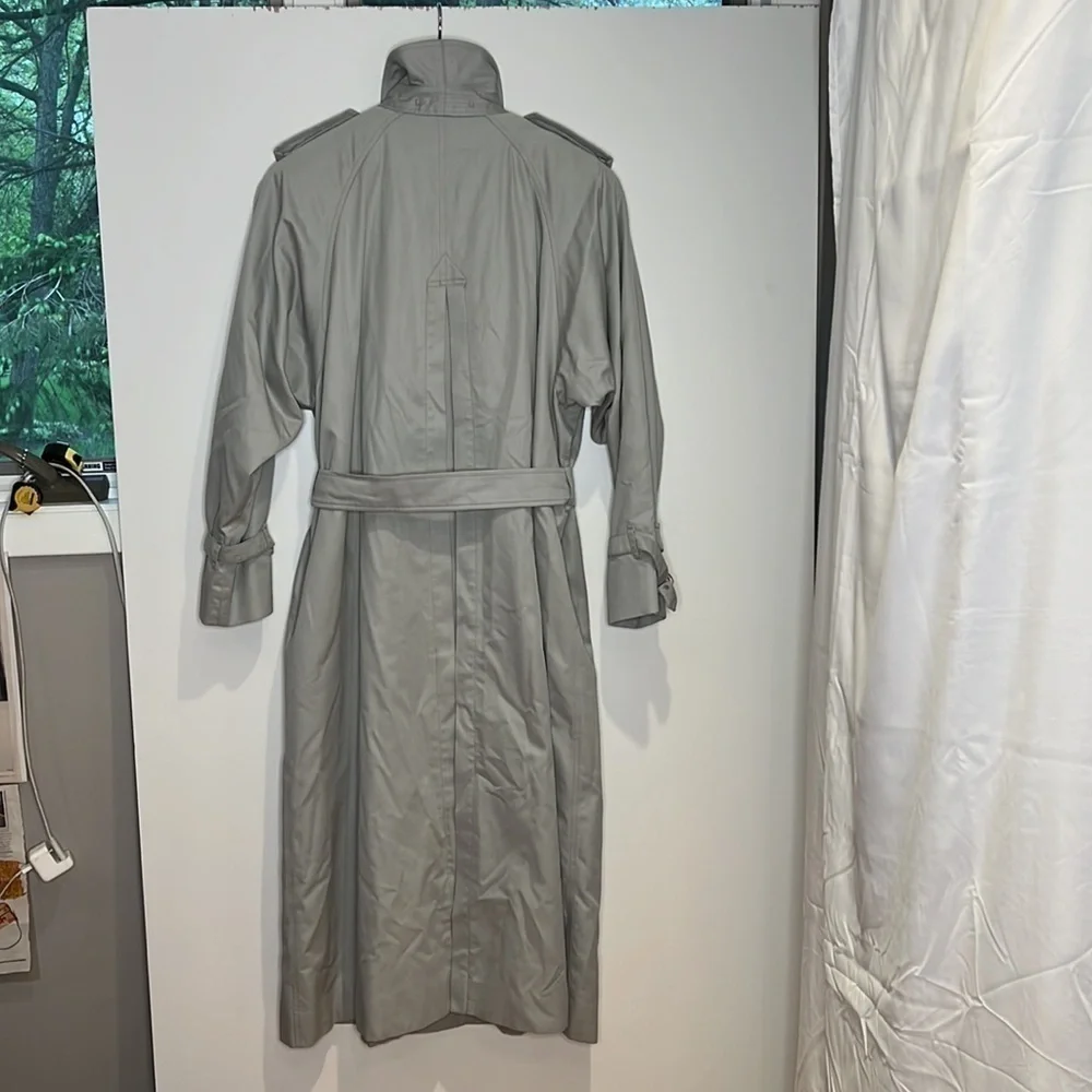 Burberry Sz 12L Vintage Burberrys Gray Trench Coat With Wool Zip Out Lining - Picture 4 of 16